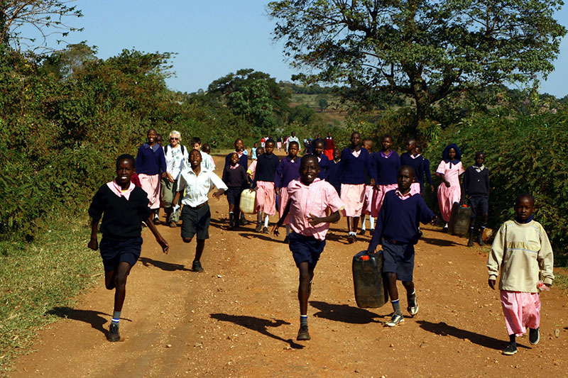 Children walking and running